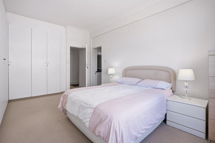 3 Bedroom Property for Sale in Three Anchor Bay Western Cape